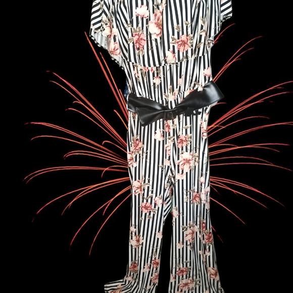 Vibe Sportswear, Sexy Jumper/Romper XL C47 - Picture 2 of 14